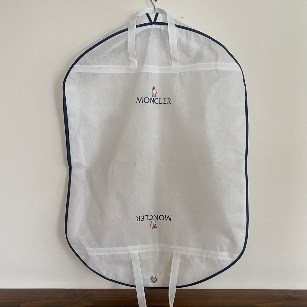 NWT Moncler Betula Puffer Jacket Coat Navy Blue Size 1 Small Hanger Garment Bag - Picture 12 of 15
